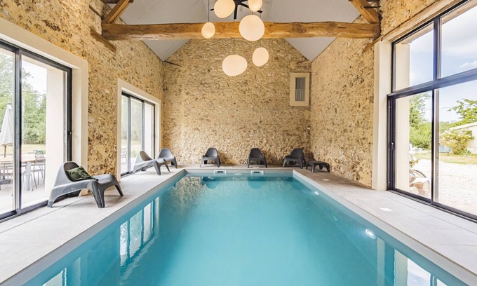 Neuvy Autre | Villa Condry avec piscine intérieure chauffée toute l'année en Champagne