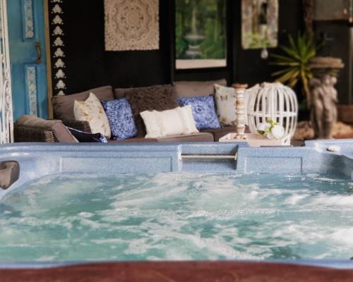 Picton Maison | Enchanted Escape