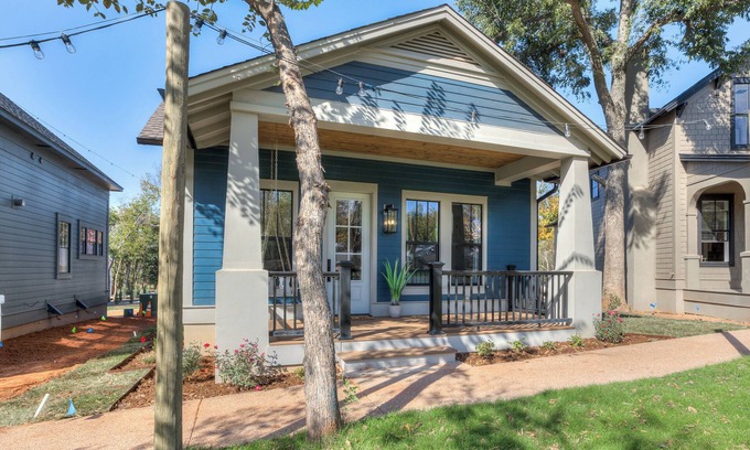 Wheatland Maison | Enchanted Woods Cottage at Selah- 2 bed 2 bath