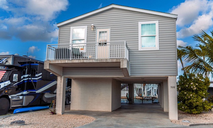 Cutthroat Harbor Estates Maison | Endless Water Views - Venture Out 526
