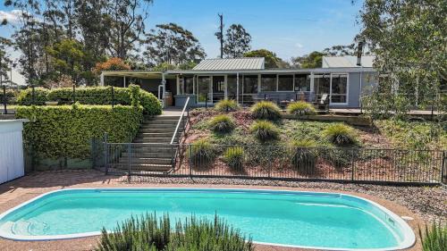 Lovedale Maison | Englewood Ridge
