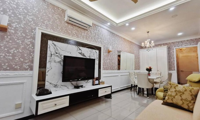 Taman Megah Ria Appartement | English Homestay Seaview Johor Bahru Permas 6 pax