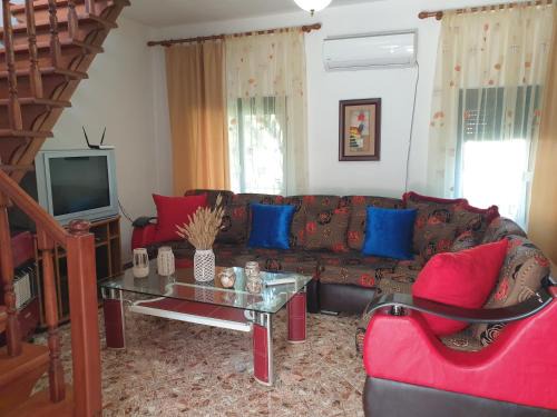 Lezhe Villa | Eni's Villa, 5km From Shengjini Beach