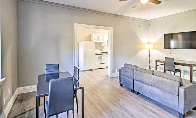 Enid Appartement | NEW! Pet-Friendly Enid Apt ~ 1 Mi to Historic Dtwn