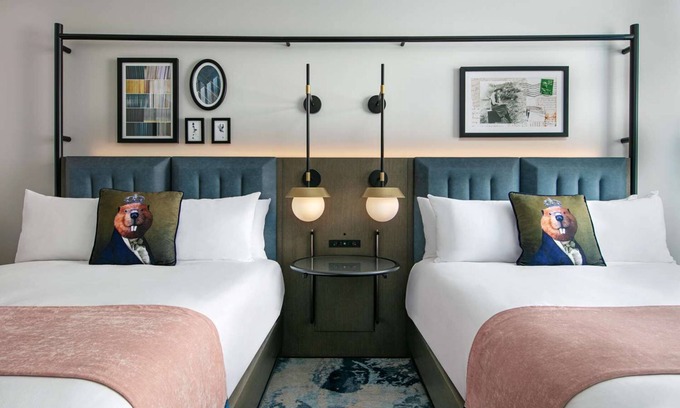North Capitol Street Hôtel | Enjoy a Hassle-Free Stay! 2 Contemporary Units, DC Landmark View, Pet-friendly!