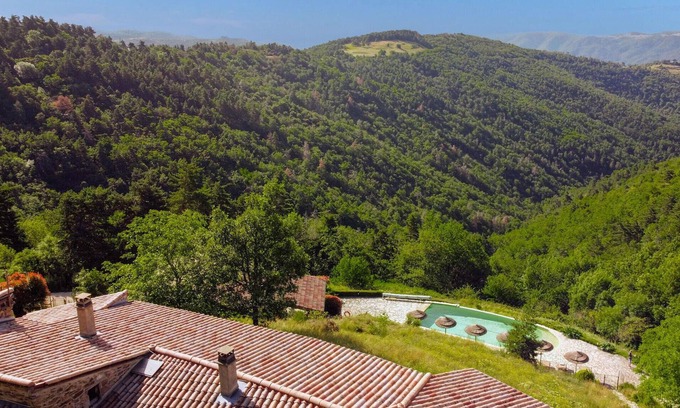 Saint-Fortunat-sur-Eyrieux Maison | Enjoy a magnificent mountain panorama in this luxury vacation home with pool and sauna.