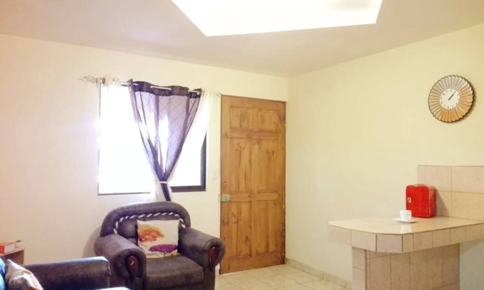 San Jose Maison | Profitez d'un pavillon privé à côté d'une famille chaleureuse comme à la maison pour obtenir des conseils gratuits.