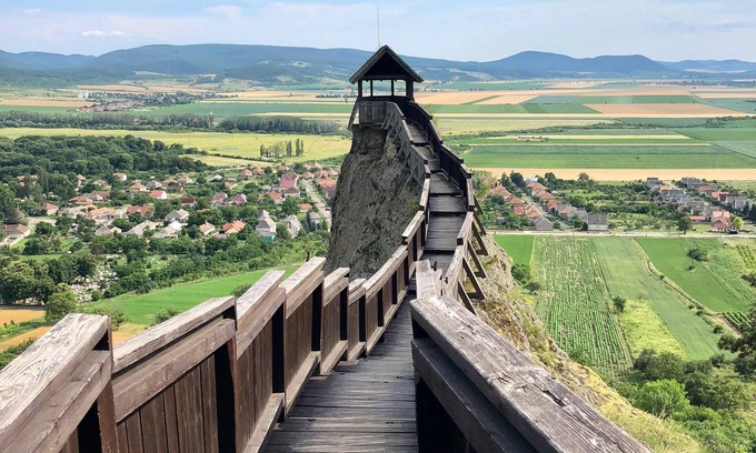 Castle Rock Maison | Enjoy a spacious suite near Castle Rock attractions!!