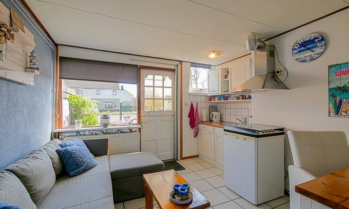 Callantsoog Maison | Enjoy compact and comfortable summer house Petite: a cozy holiday home close to the beach of Callantsoog