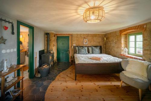 Jablonne v Podjestedi Appartement | ENJOY Cozy Romance Hills Forest Gardens Views Sauna Whirlpool Bath