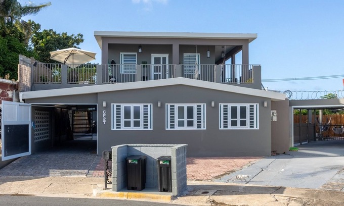 Sabana Abajo Maison | Enjoy la Isla del Encanto in Casa Encanto Carolina Puerto Rico.