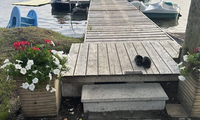 Colborne Maison | Enjoy our beautiful lake front cottage on little lake with our 4 bedroom cottage