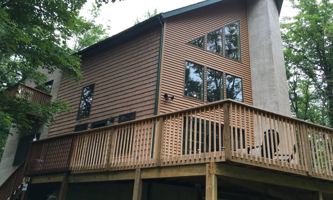 Jim Thorpe Chalet De Ski | Profitez des beaux espaces extérieurs au Board-Bear Chalet-Mins à JFBB & Rafting