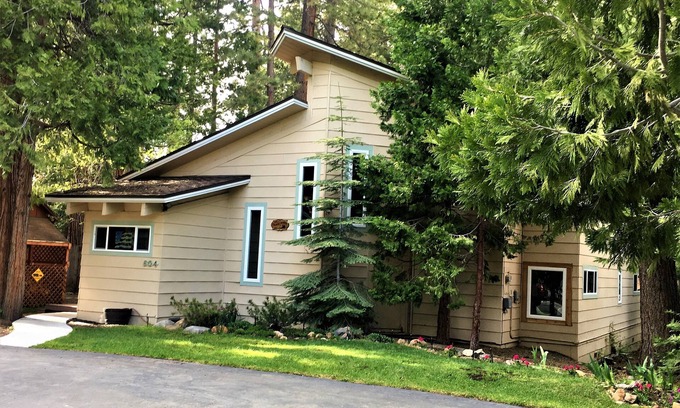 Tahoe Sierra Estates Maison | FABULEUX VACANCES ACCUEIL-RÉSERVER MAINTENANT POUR LES VACANCES!
