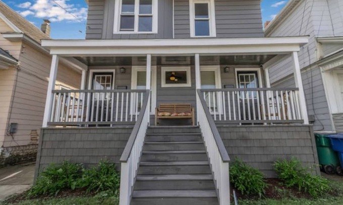 Black Rock Appartement | Enjoy The City of Good Neighbors in Centrally Located + Beautiful Buffalo Dream