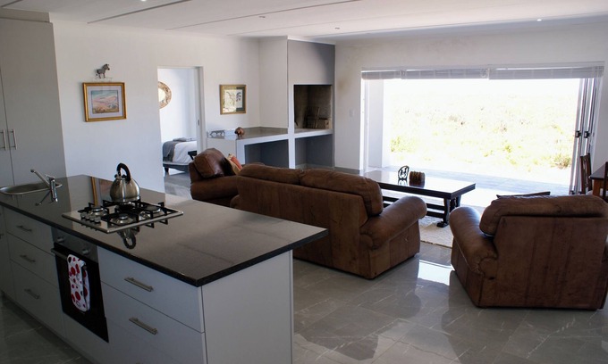 Laaiplek Appartement | Enjoyable apartment with WiFi in charming Velddrif