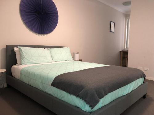 Waitara Appartement | Enjoyable Holiday Home For Group Six