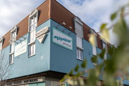 Korntal-Munchigan Hôtel | enjoyHotel garni Korntal Stuttgart b&b Parkplatz Sprinter Penny eTank