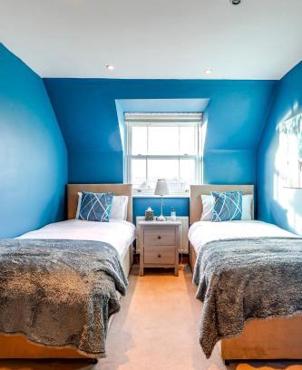 Ware Appartement | Entire 2 Bed Flat Contractors Families and Relocators