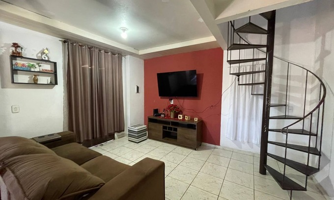 Alto Ribeirao Leste Maison | Entire 2 bedroom house close to Campeche beach and Morro das Pedras