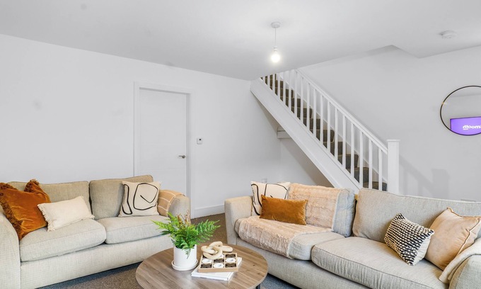 St Helens Maison | Entire 3Bdr House at St Helens Near Haydock Park Racecourse, Free Parking