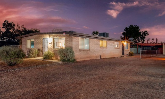 Tucson Appartement | Blacklidge Compound (Deepak & Jackie)