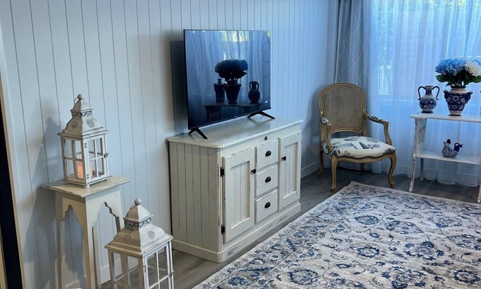 Margate Appartement | Entire Guesthouse - Rainbows End