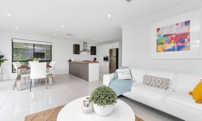 Mount Barker Maison | Entire home in Mount Barker