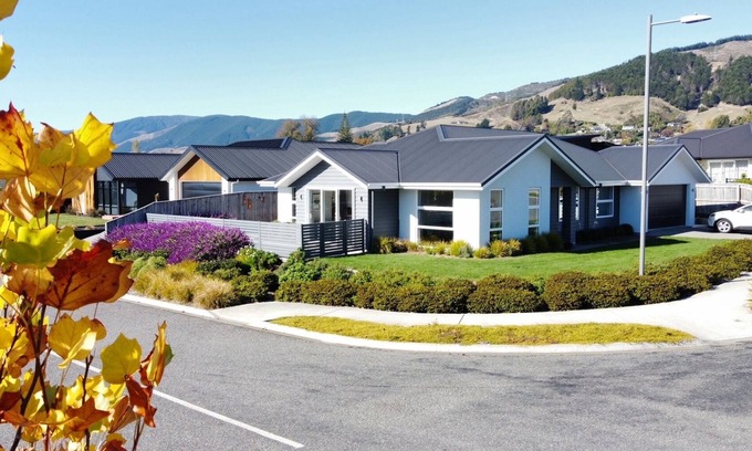 Richmond Maison | Entire home, Pets Welcome and Wheelchair friendly in Richmond, Nelson,