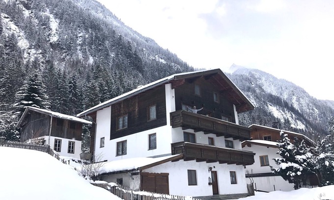 Mayrhofen Maison | Entire hostel for rent, perfect for groups