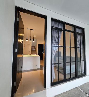 Bukit Maison | Entire House Jimbaran