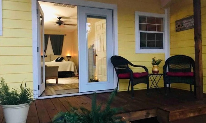 Montgomery Maison | Entire house on private lake! 2 bedrooms, 2 baths.
