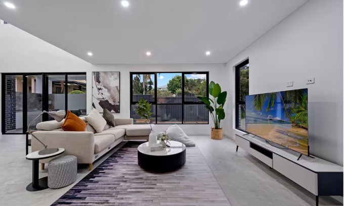 Peakhurst Maison | Spacious New Home near Hurstville | Family-Friendly + Parking + Backyard