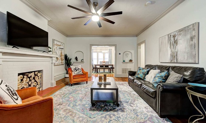 Lincoln Terrace Maison | Entire Lincoln Lodge–by OU Med, Bricktown, Arena