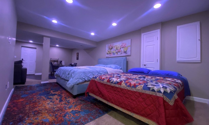 Owings Mills Appartement | Entire lower level furnished home