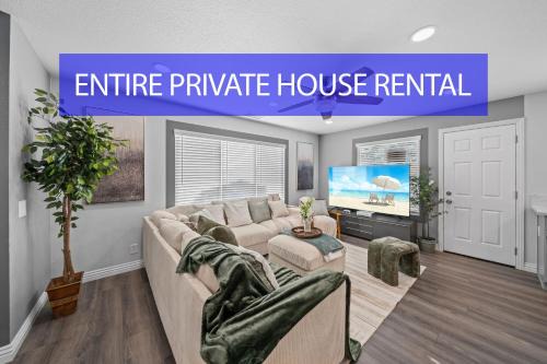 Mira Mesa Maison | Entire Private 4BR-3Bth, King Bed, Gated Yard, Parking, Ranch, Available Now