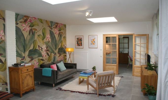 Mouvaux Appartement | Entire property: quiet apartment in former cookie factory with garden