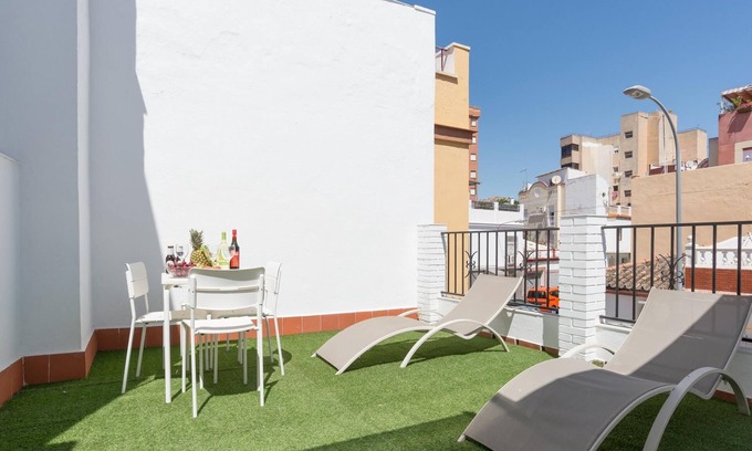 El Molinillo Appartement | Entire Townhouse Terrace Central 2BD 2 Baths AC