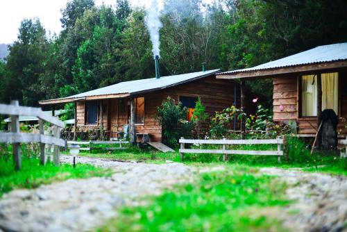 Hornopiren National Park Maison | Entre Esteros Hornopiren