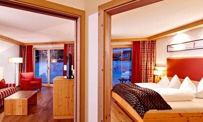 Konigsleiten Appartement | Enzian Suite - Biohotel Castello Koenigsleiten