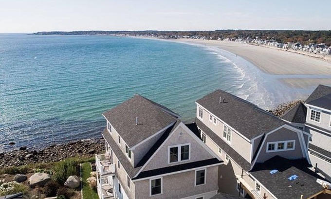 York Beach Maison | Vue épique sur l'océan, à quelques pas de la plage, des vacances inoubliables!