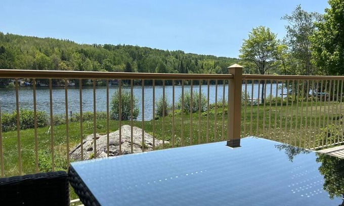 Mont-Carmel Appartement | Equipped condo du lac St-Pierre à Mont-Carmel, Kamouraska RCM
