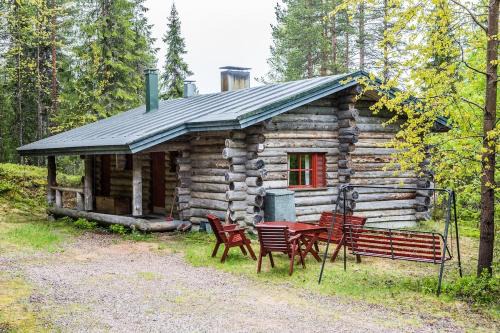 Syote Maison | Erä 26, kahden makuuhuoneen mökki Syötteellä kalaisan tunturilammen, polkupyöräreitin sekä lukuisten polkujen vieressä