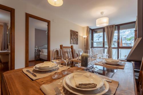 Tramacastilla de Tena Appartement | Ermita de San Juan