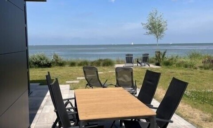 Enkhuizen Maison | Erste Reihe - Premium-chalet Seestern