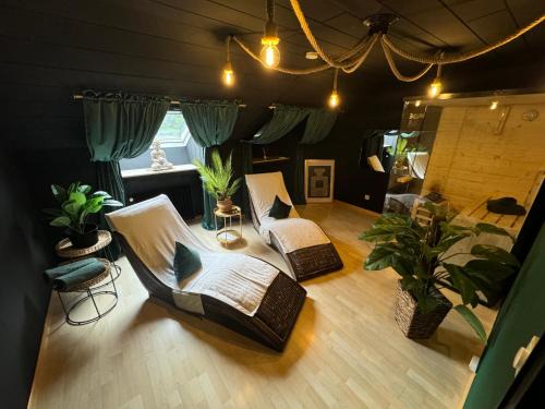 Valdorf Appartement | Erwachsenenhotel BDSM Apartment Hotel Emotion Apartments mit privater Sauna