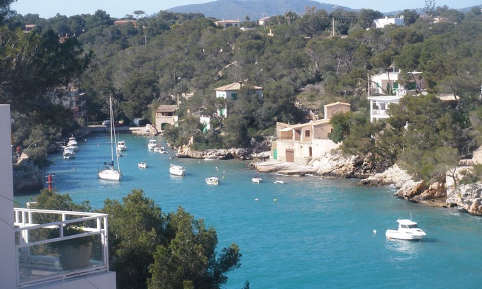 Cala Figuera Villa | Grande villa de vacances avec 4 chambres et vue sur l'océan. A 3 min. de la plage.