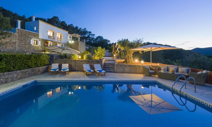 Sant Antoni de Portmany Villa | ES PUIG ART VILLA vue imprenable sur la vallée wifi piscine air conditionné