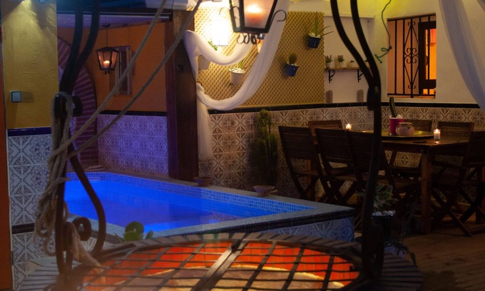 Villanueva de los Castillejos Cottage | Casa ca l'isabel Spa, famille (location complète)
