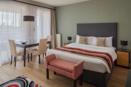 Corvin negyed Hôtel | Escala Hotel & Suites